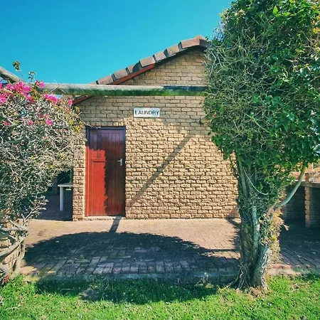 Bibi Ellipsis Villa Knysna Exterior photo